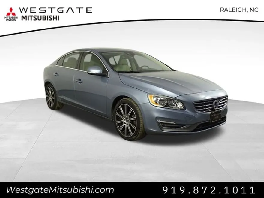 2017 Volvo S60 T5 Inscription photo 1