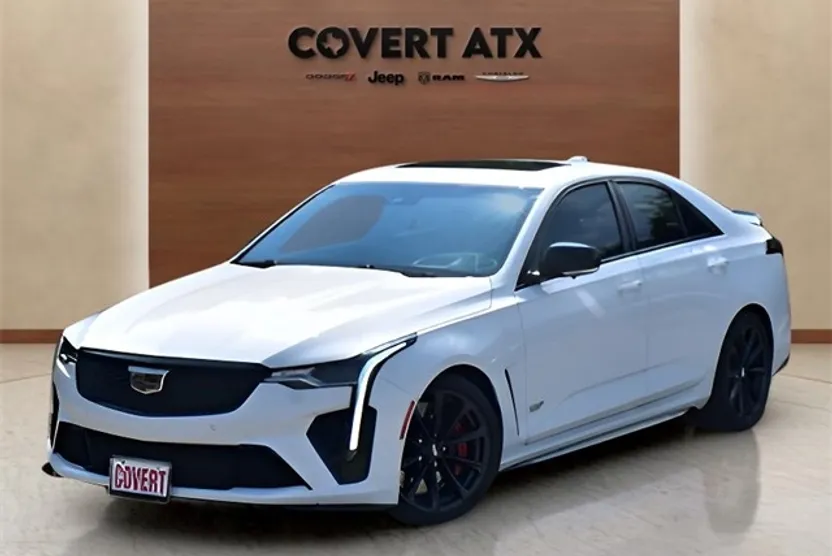2023 Cadillac CT4 photo 1