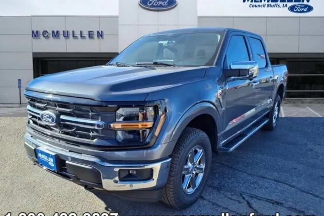 2025 Ford F-150 XLT photo 1