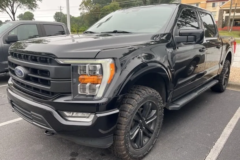 2022 Ford F-150 Lariat photo 1