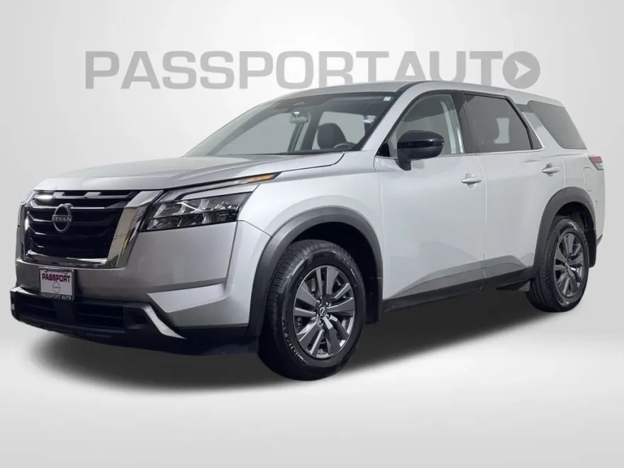 2024 Nissan Pathfinder S photo 1