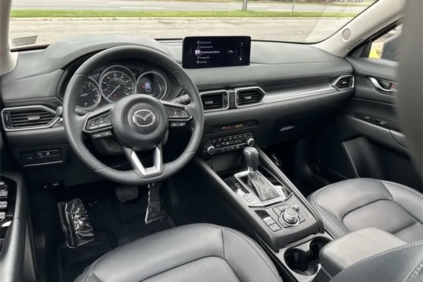 2024 Mazda CX-5 2.5 S Preferred photo 1