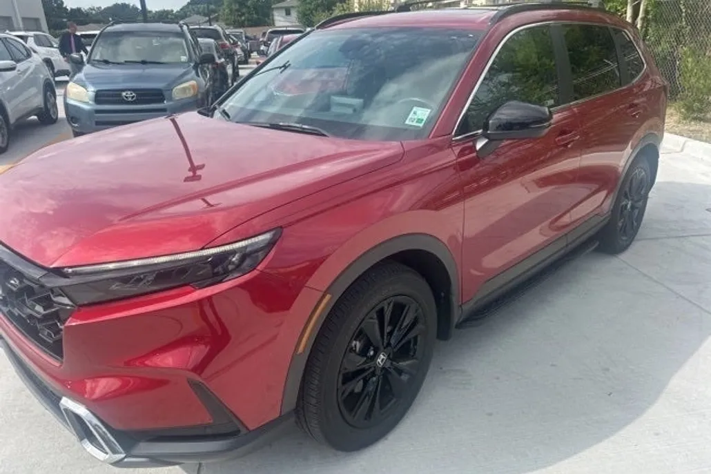 2023 Honda CR-V Hybrid Sport Touring photo 1