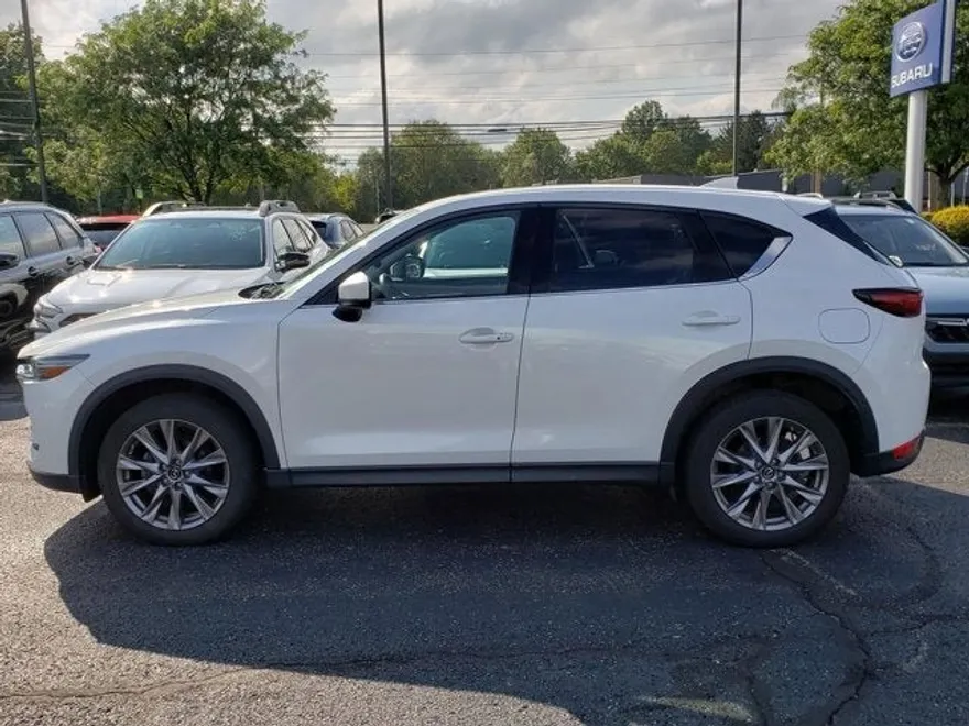 2019 Mazda CX-5 Grand Touring photo 1