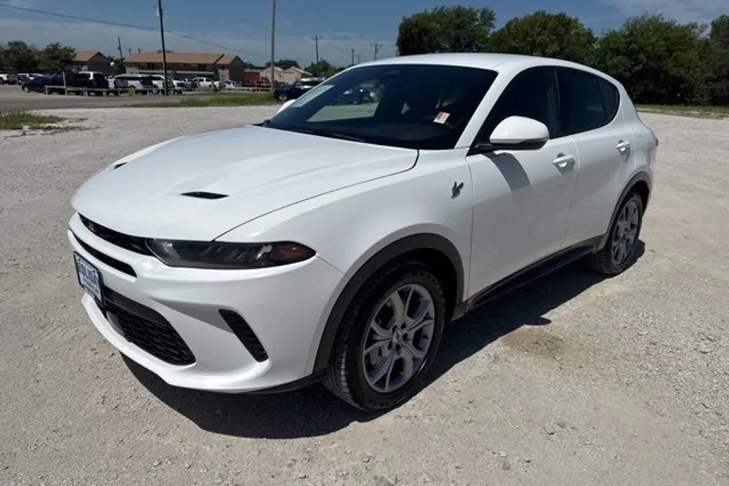 2024 Dodge Hornet R/T photo 1