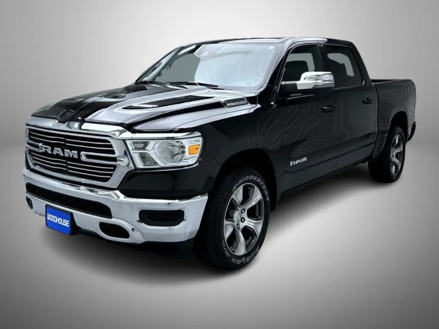 2023 Ram 1500 Laramie photo 1
