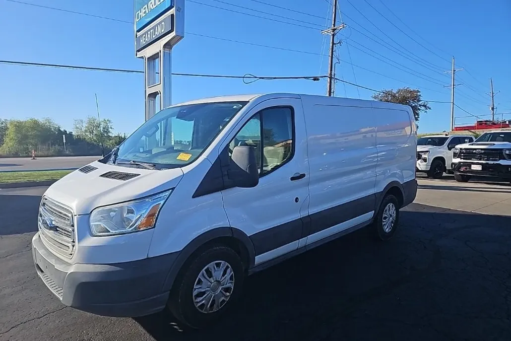 2017 Ford Transit Van photo 1