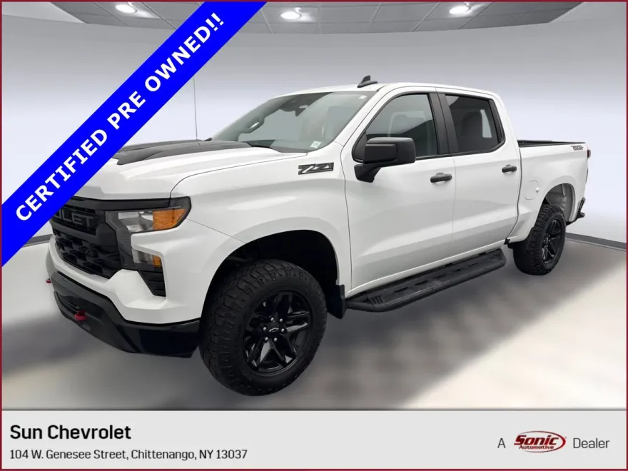 2023 Chevrolet Silverado 1500 Custom Trail Boss photo 1