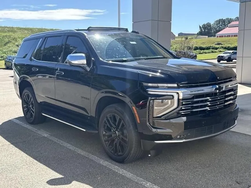 2025 Chevrolet Tahoe Premier photo 1
