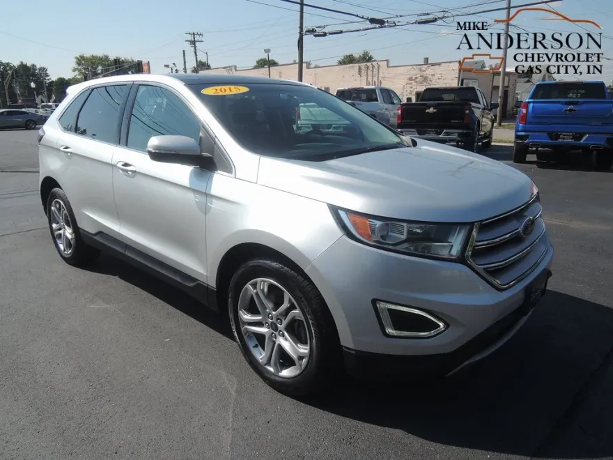 2015 Ford Edge Titanium photo 1