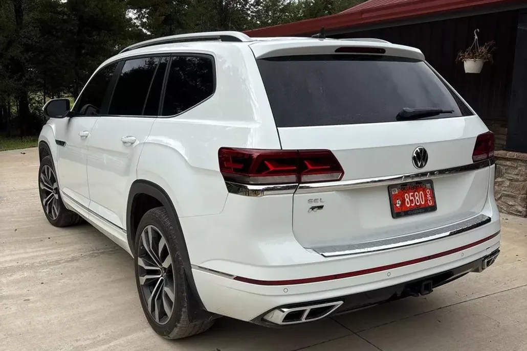 2021 Volkswagen Atlas V6 SEL R-Line photo 1