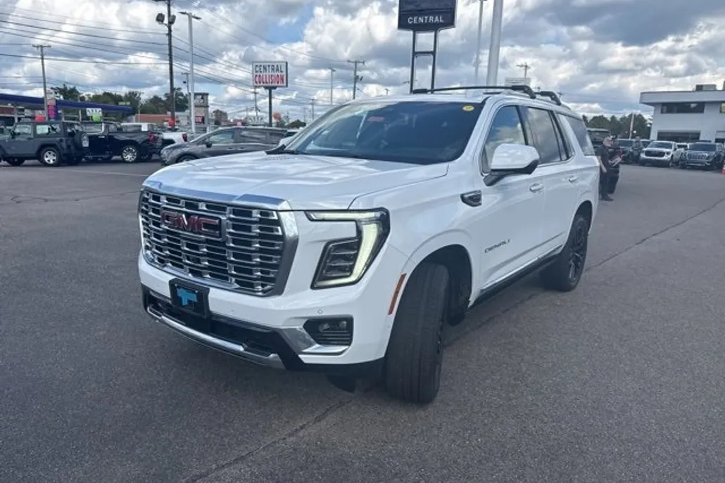 2026 Gmc Yukon Denali photo 1