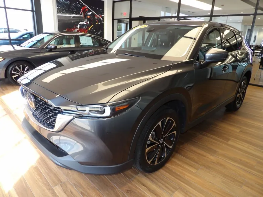 2022 Mazda CX-5 2.5 Premium Plus photo 1