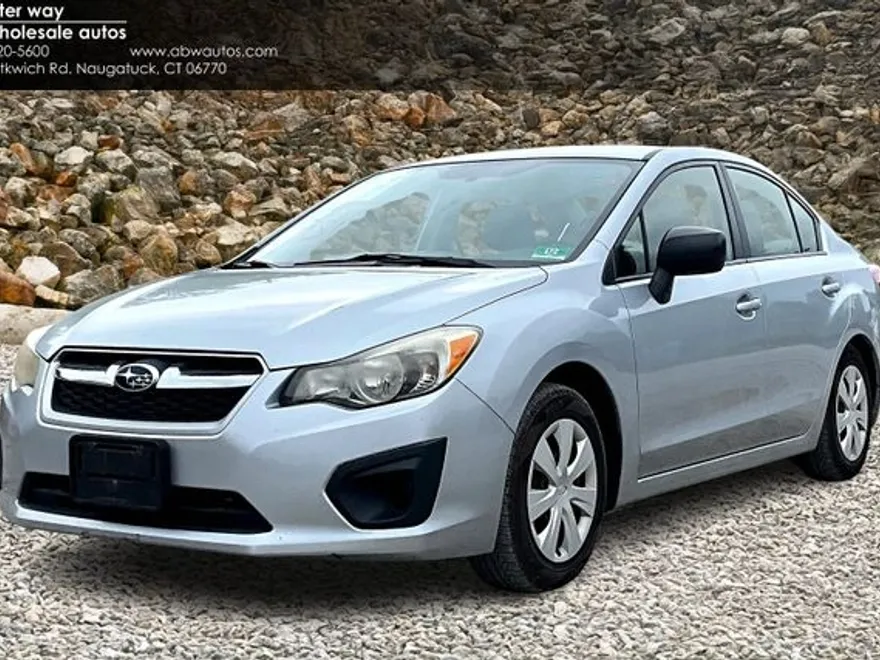 2013 Subaru Impreza 2.0i photo 1