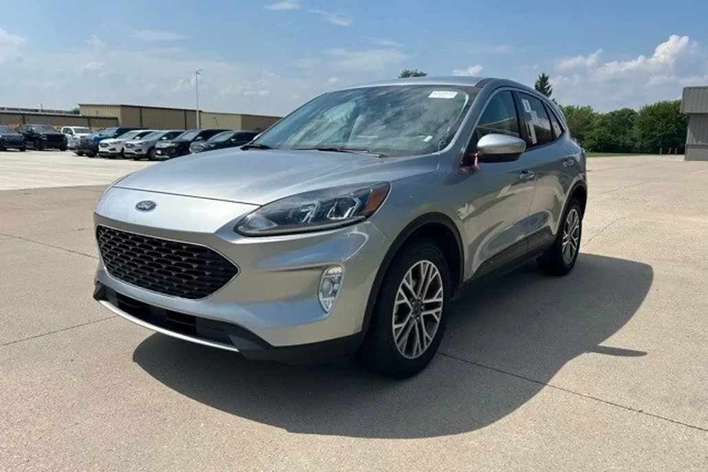 2022 Ford Escape SEL photo 1