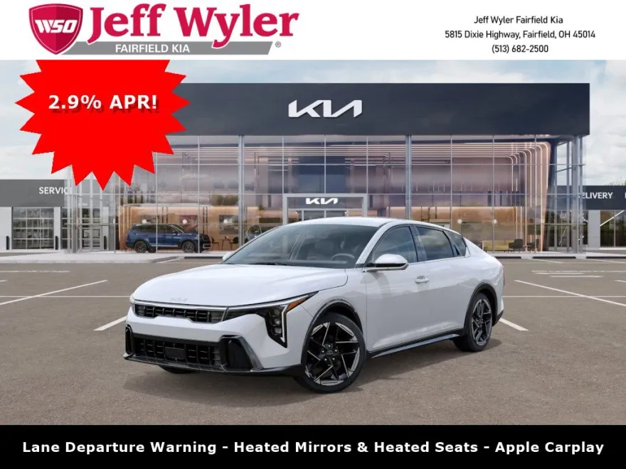2025 Kia K4 GT-Line photo 1