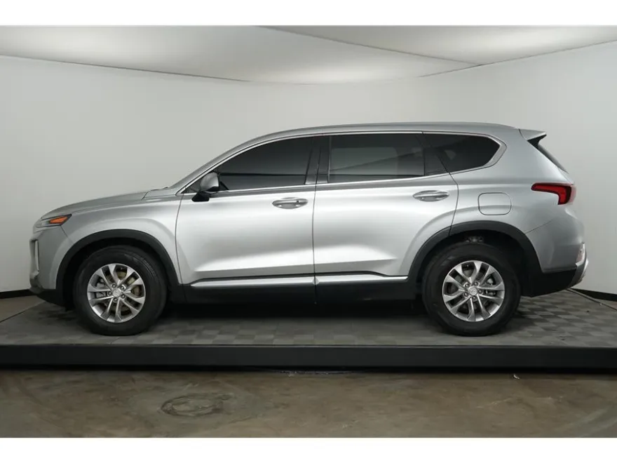 2020 Hyundai Santa Fe SEL photo 1