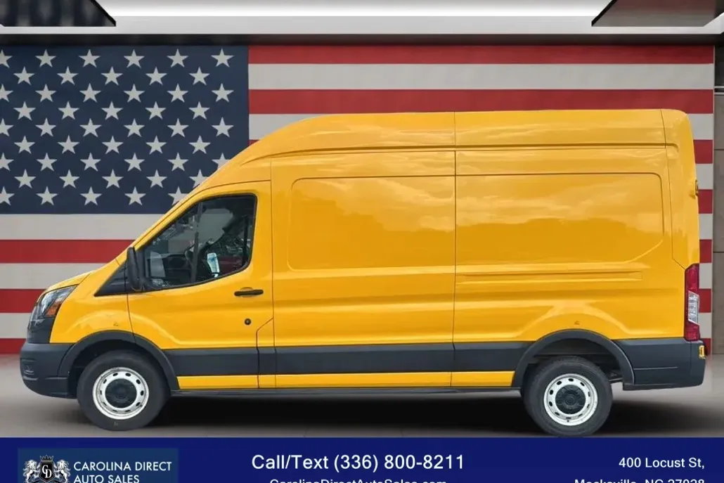 2021 Ford Transit Cargo Van photo 1
