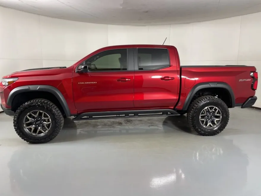 2026 Chevrolet Colorado ZR2 photo 1