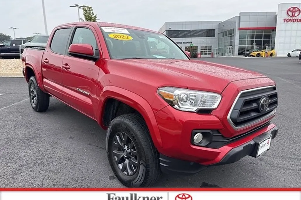 2023 Toyota Tacoma 4x4 SR Double Cab V6 photo 1