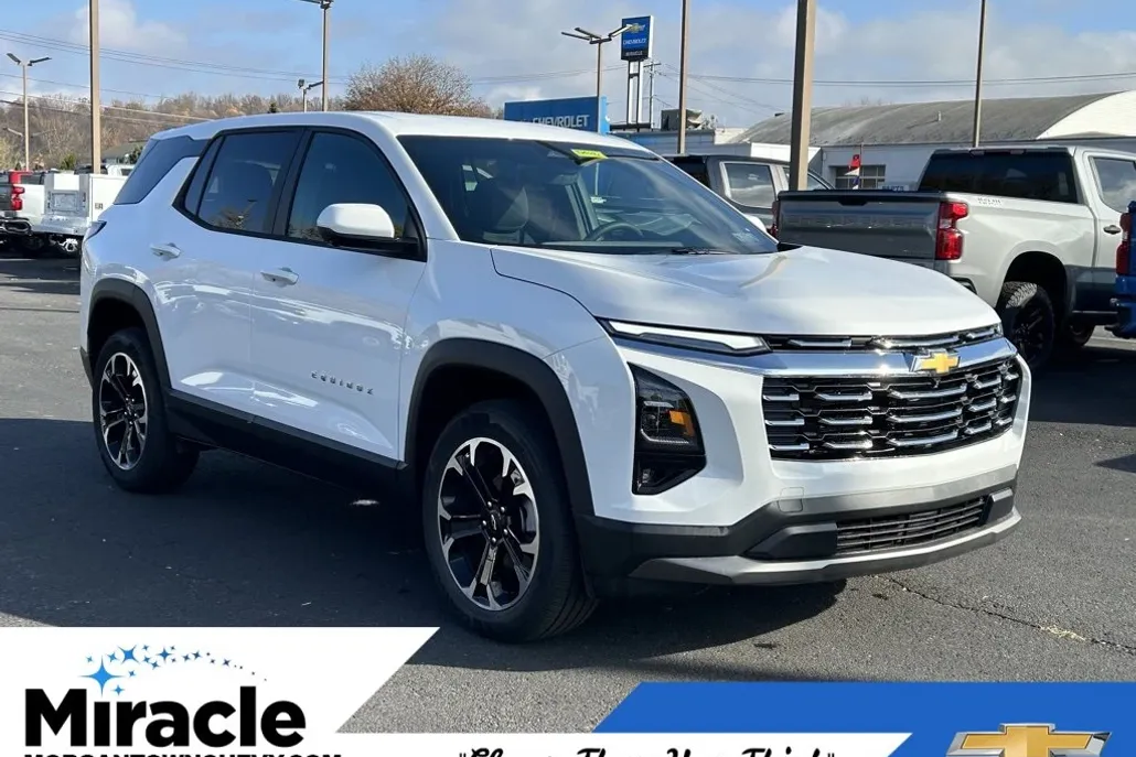 2025 Chevrolet Equinox LT photo 1