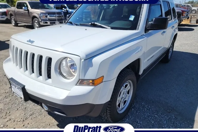 2016 Jeep Patriot Sport photo 1