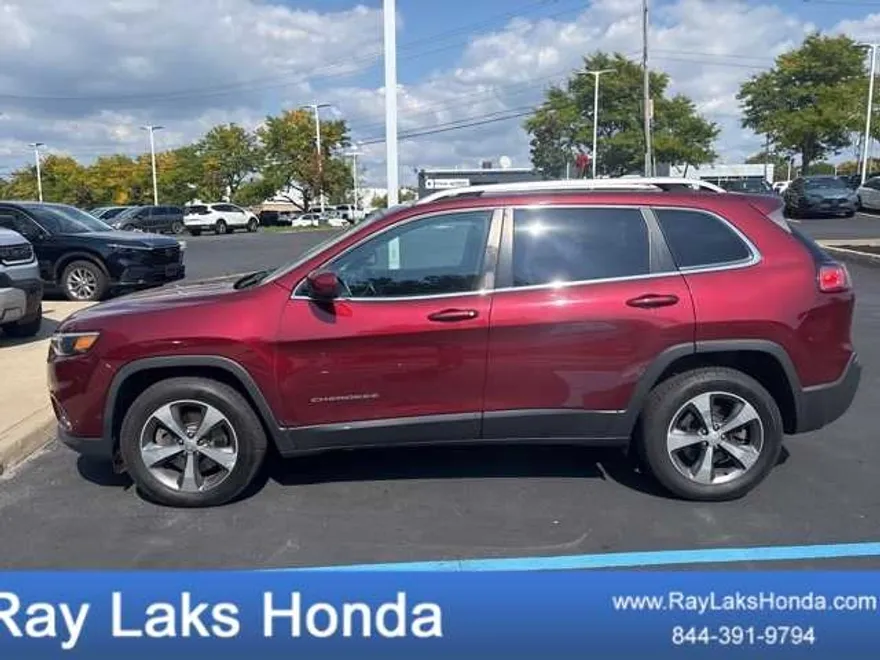 2019 Jeep Cherokee Limited photo 1