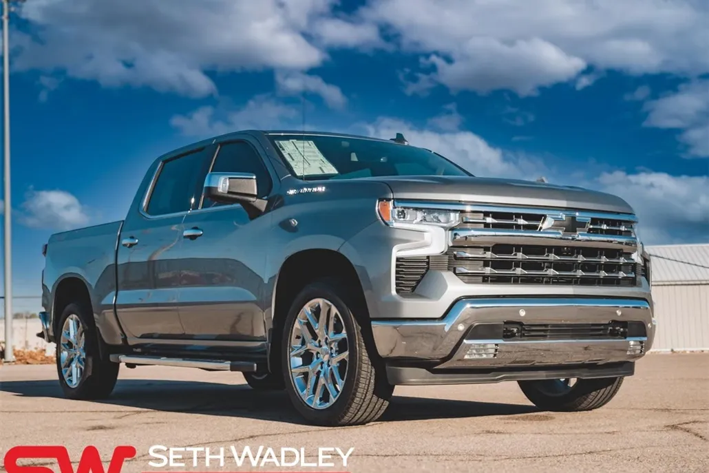 2024 Chevrolet Silverado 1500 LTZ photo 1