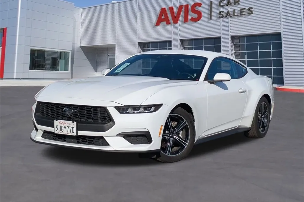 2024 Ford Mustang EcoBoost Premium photo 1