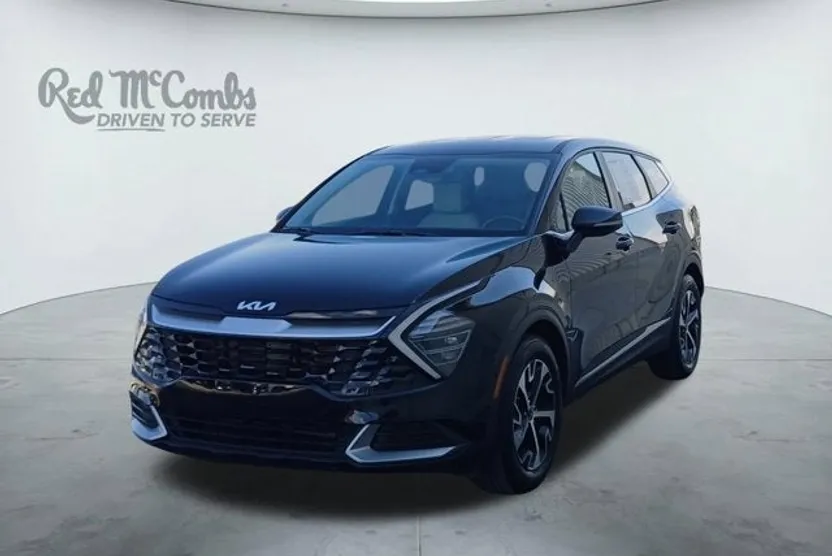 2024 Kia Sportage EX photo 1