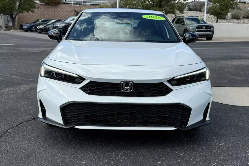 2025 Honda Civic Hybrid Sport photo 1