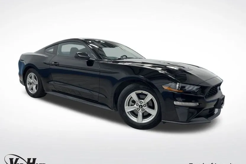 2020 Ford Mustang EcoBoost photo 1