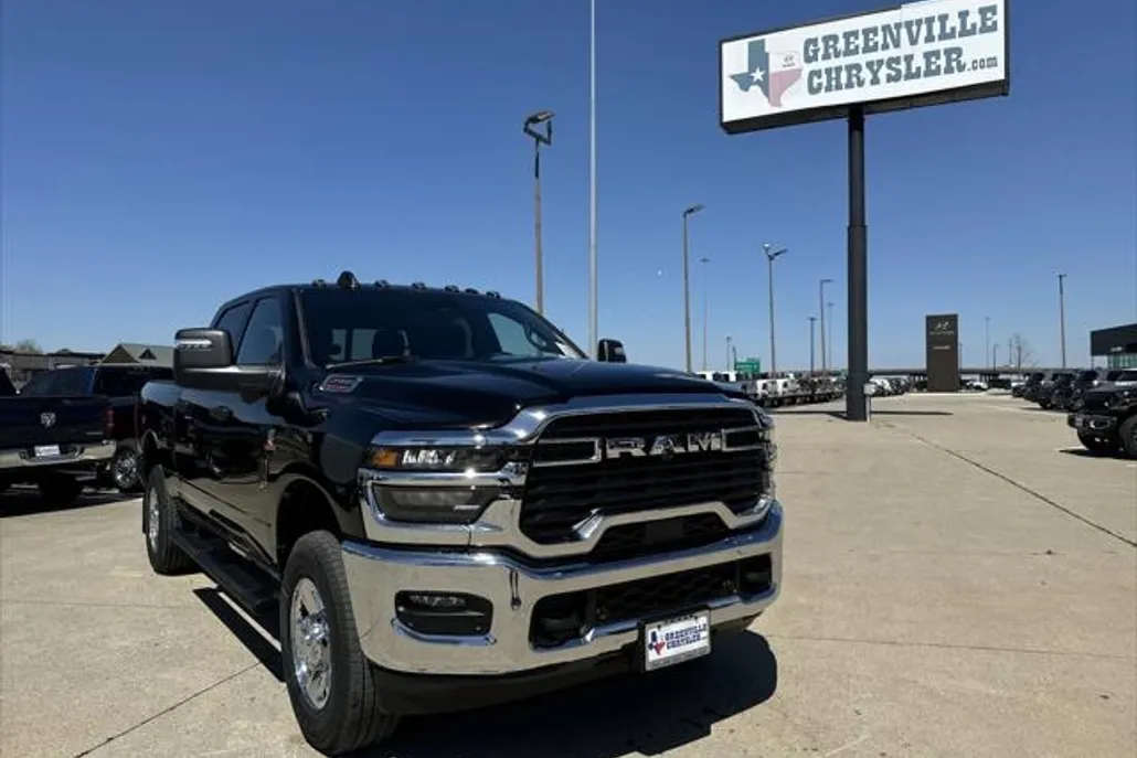 2025 Ram 2500 Tradesman photo 1