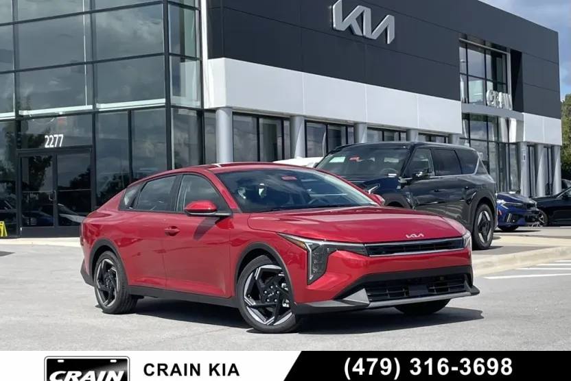 2025 Kia K4 EX photo 1