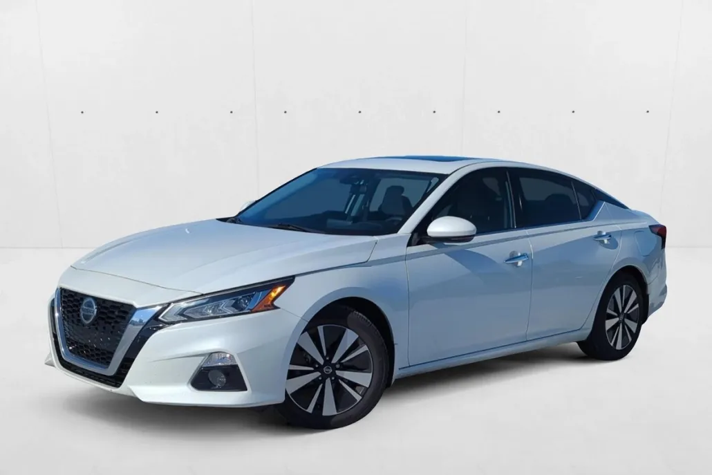 2021 Nissan Altima 2.5 SL photo 1