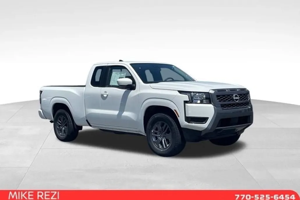 2025 Nissan Frontier SV photo 1