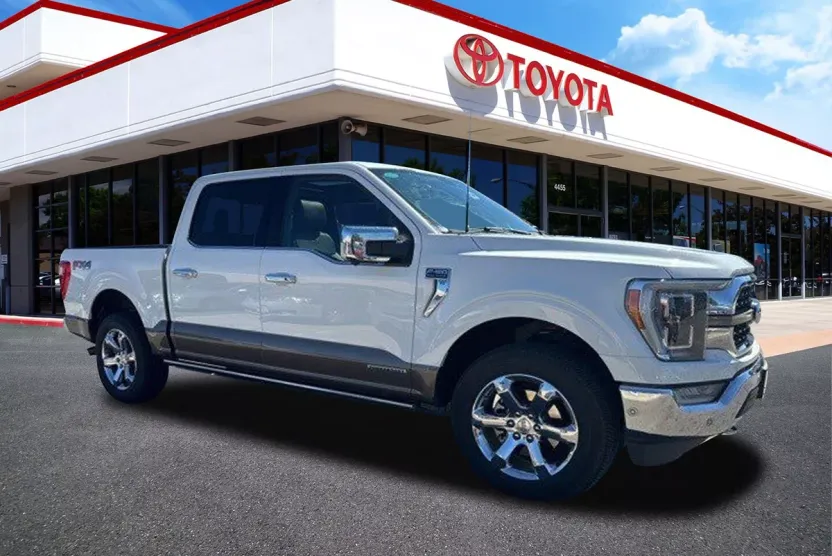 2023 Ford F-150 XLT photo 1