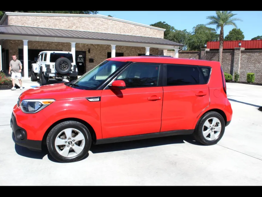 2019 Kia Soul Base photo 1