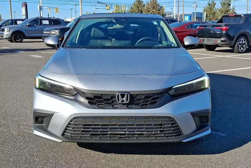 2022 Honda Civic EX-L Hatchback photo 1