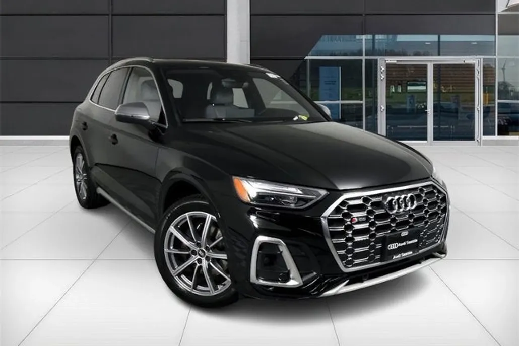 2023 Audi SQ5 Premium Plus photo 1