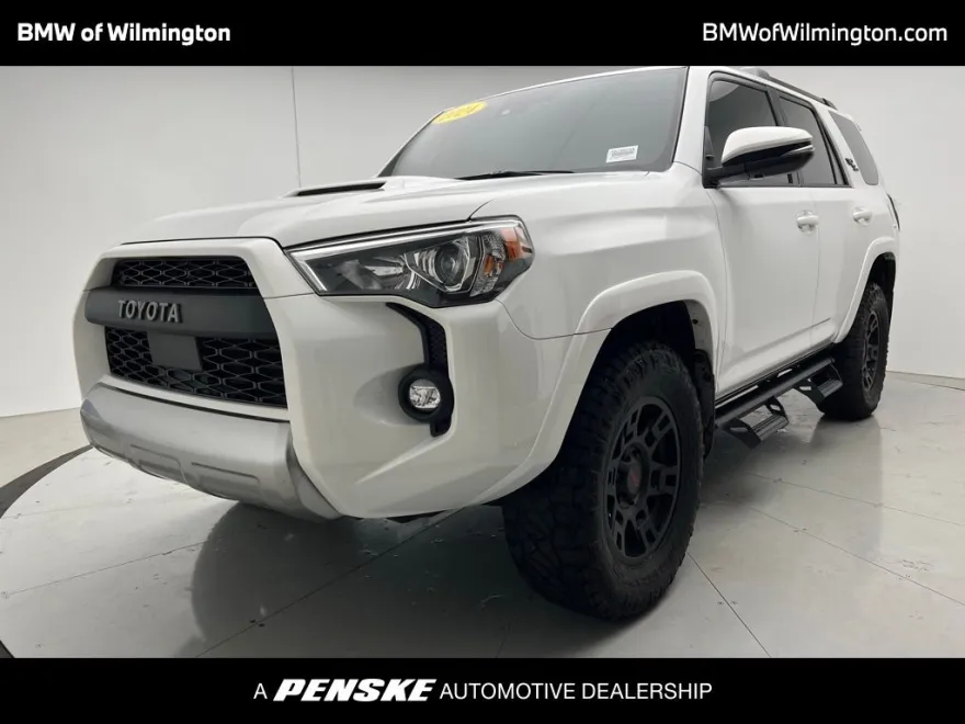 2024 Toyota 4Runner TRD Off-Road Premium photo 1