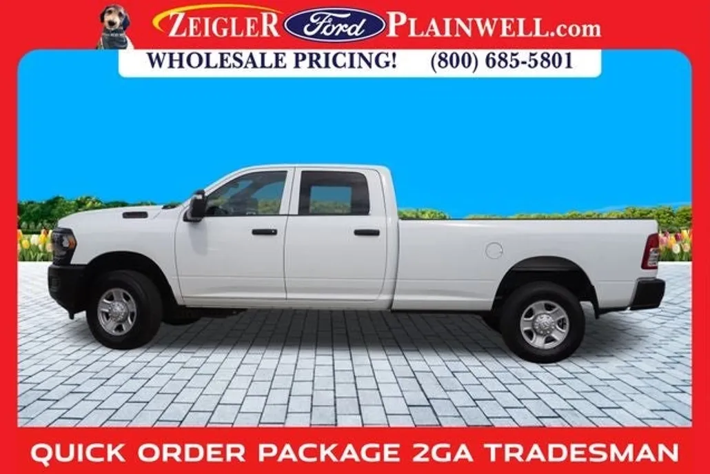 2023 Ram 3500 Tradesman photo 1