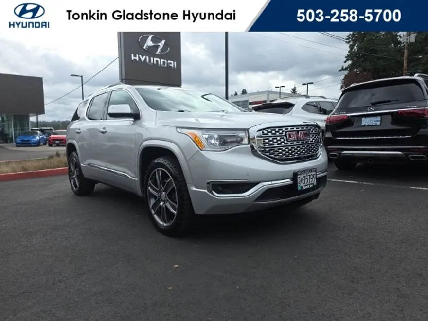 2019 Gmc Acadia Denali photo 1