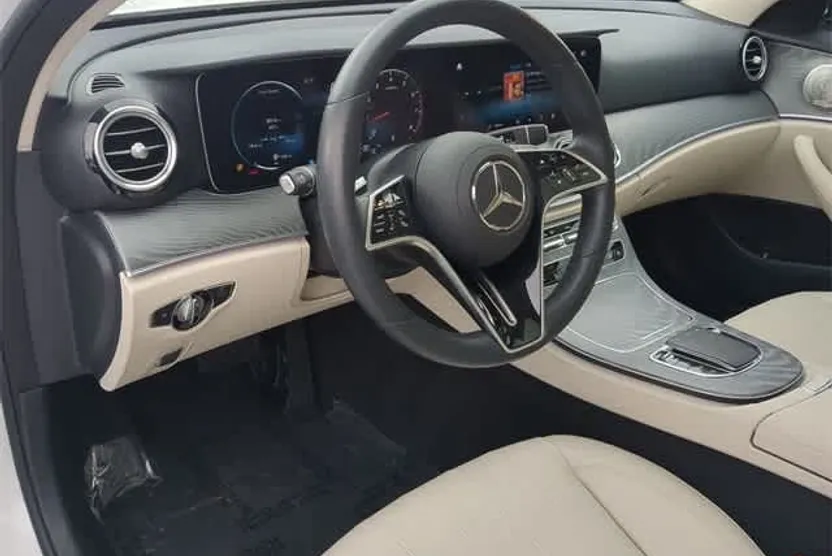 2023 Mercedes Benz E 350 photo 1