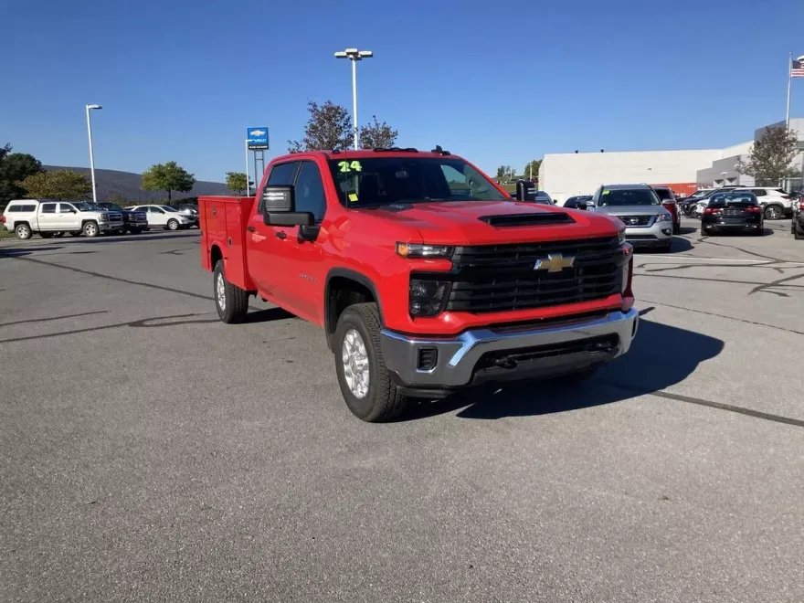 2024 Chevrolet Silverado 3500HD Work Truck photo 1