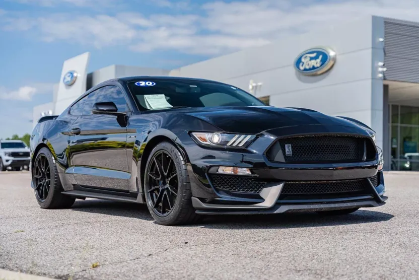 2020 Ford Mustang Shelby GT350 photo 1