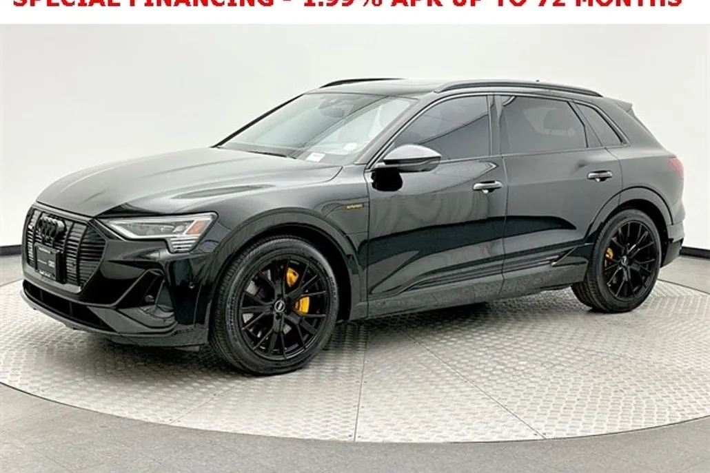 2022 Audi e-tron Prestige photo 1