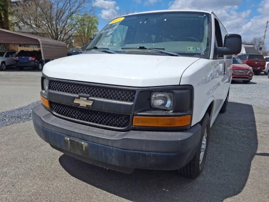2015 Chevrolet Express LS 2500 photo 1