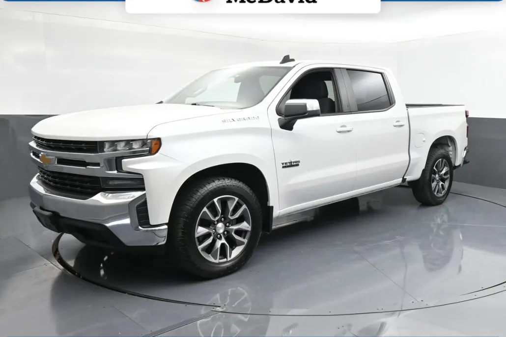2021 Chevrolet Silverado 1500 LT Texas Edition photo 1