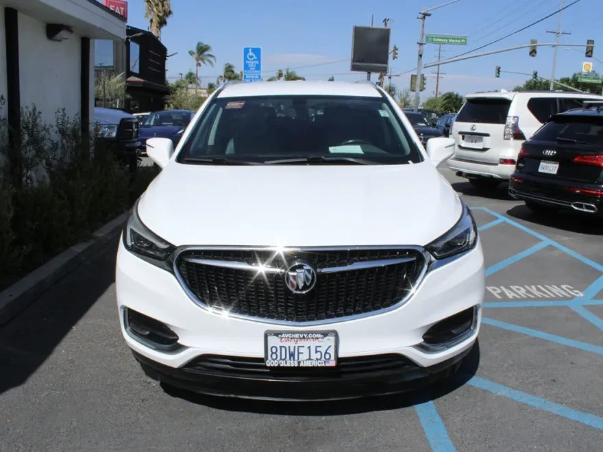 2019 Buick Enclave Essence photo 1
